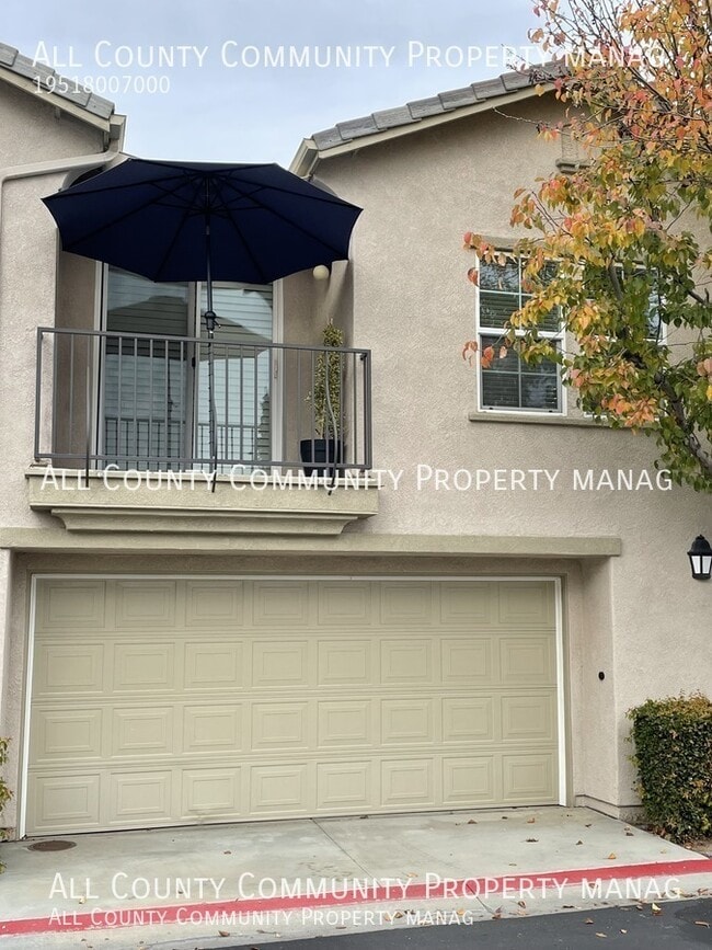 Photo - 31890 Delfina Way