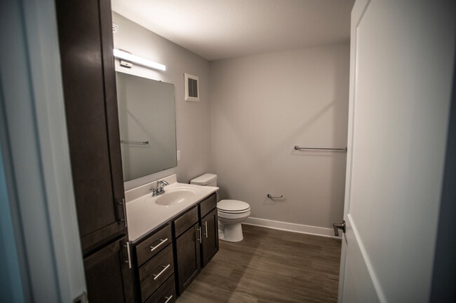 Photo - Riverbend Flats