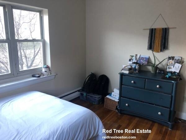 Photo - 9 Chiswick Ter Unit 2