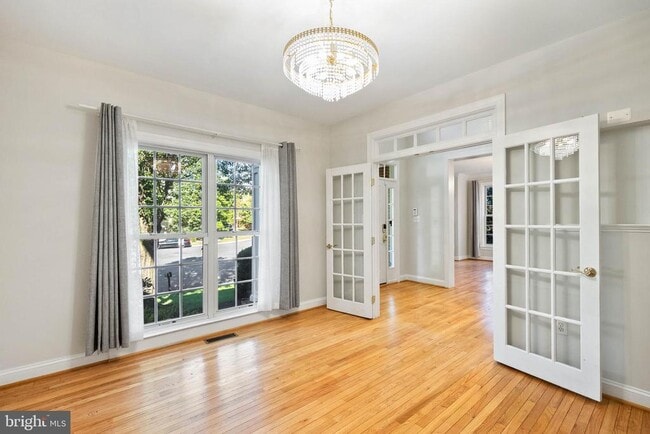 Photo - 2393 Watters Glen Ct