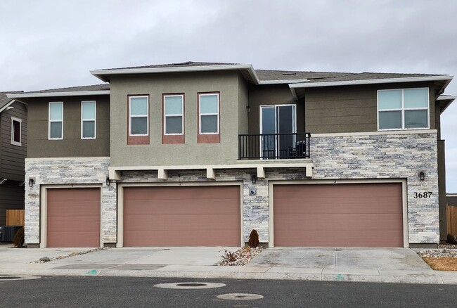 Brand New 3 Bedroom Townhome For Lease - Brand New 3 Bedroom Townhome  For Lease