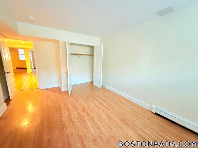 Photo - 1130 Commonwealth Ave Unit 7