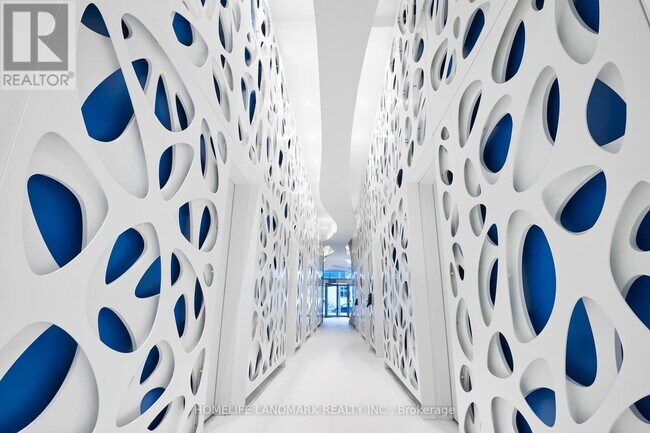 Photo - 1 Bloor St E Unité 2101