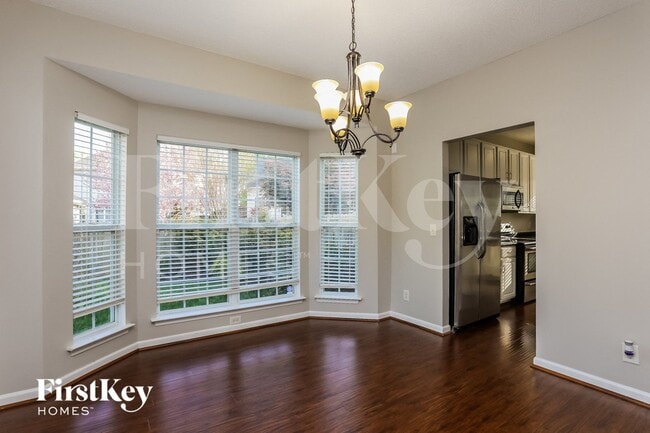 Photo - 1115 Fieldstone Dr