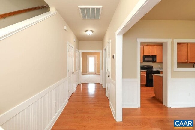 Photo - 328 Marquette Ct