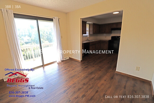 Photo - 1221 Broadmore Ln