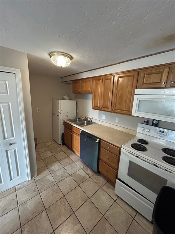 Building Photo - 11 Gibbs St Unit D61