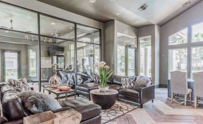 Building Photo - 2 bedroom in Houston TX 77040 Unit 2035 Rental