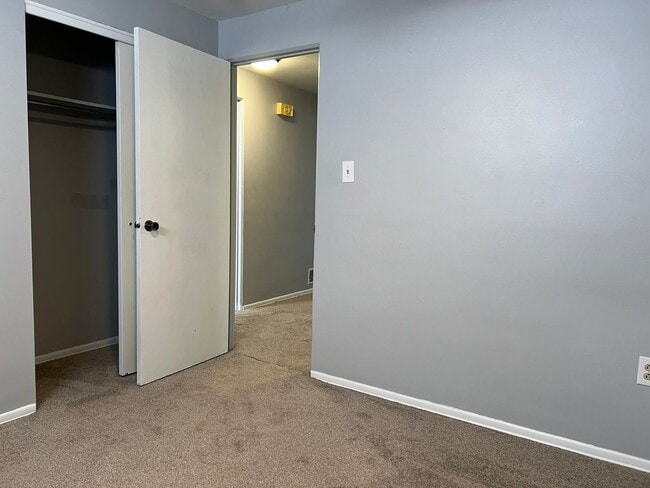 Photo - 20 Woodlawn St Unit 2