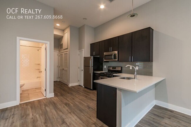 Photo - Modern Graduate Hospital Two Bedroom / One... Unidad 1B