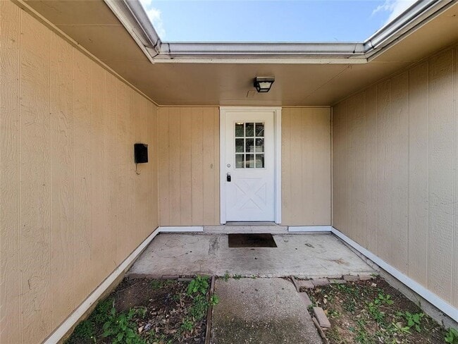 Photo - 20431 Jasperwood Ln