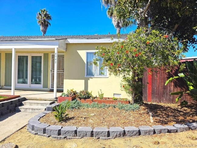 Photo - 4942 Jumano Ave