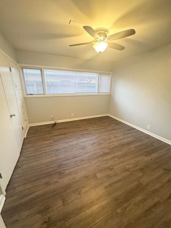 Photo - 1111 N Carrizo St