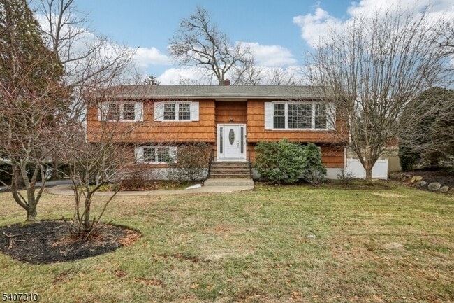 Building Photo - 254 Darlington Ave