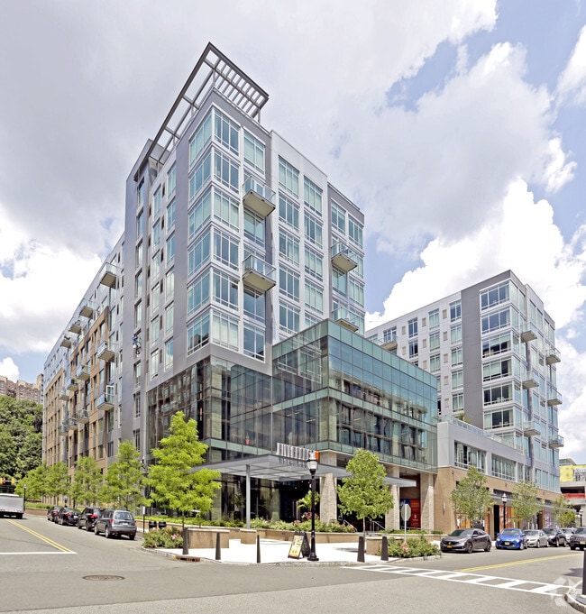 Photo - RiverHouse 11 at Port Imperial