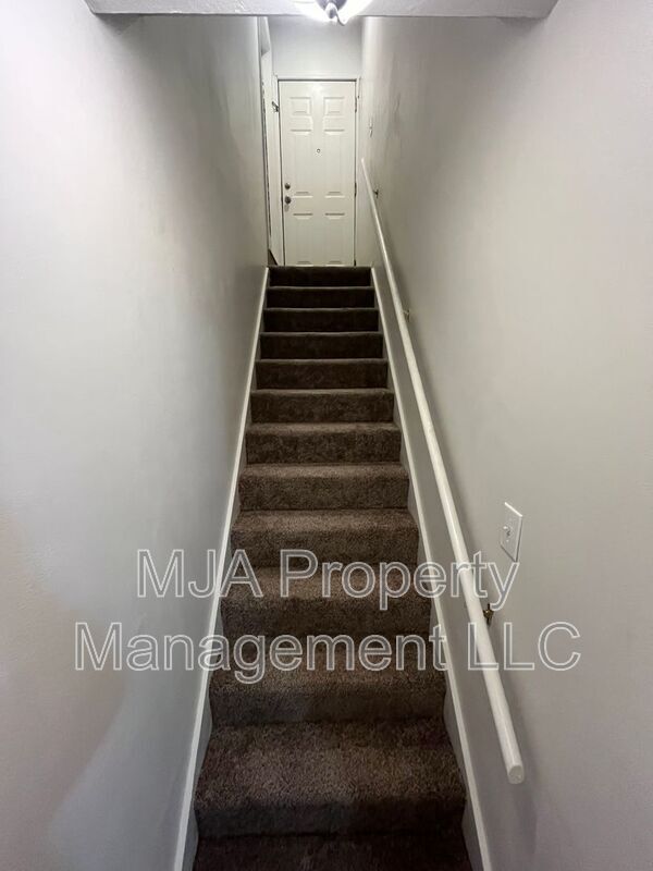 Photo - 6046 S 4000 W Unidad Lower