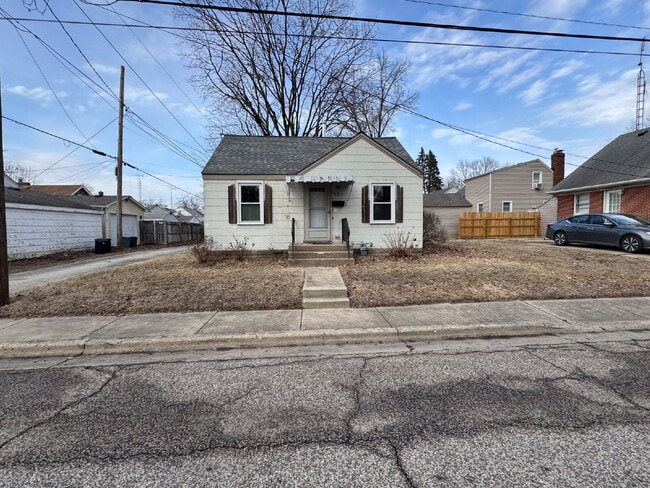 Photo - Small in Size, Big on Charm – Updated 1 Bed Home on East Oberlin!