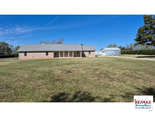 Photo - Fabulous rural property in Molino