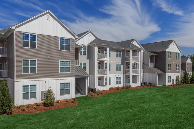 Photo - Riverstone Apartments at Long Shoals