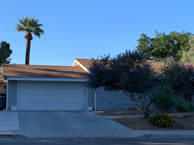 Photo - 2612 Mason Ave