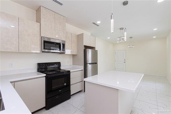 1300 N Aryana Ave Unit 1,2,3,4