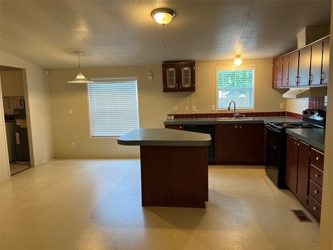 Photo - 20431 Mountain Dale Dr
