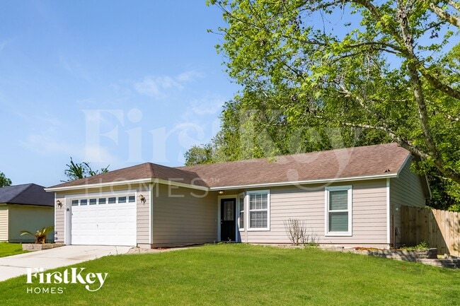 Photo - 1598 Twin Oak Dr W