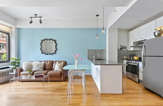 Photo - Comfortable Living in a Desirable Area