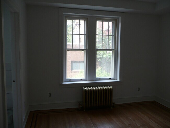 Photo - 315 S 46th St Unit 1
