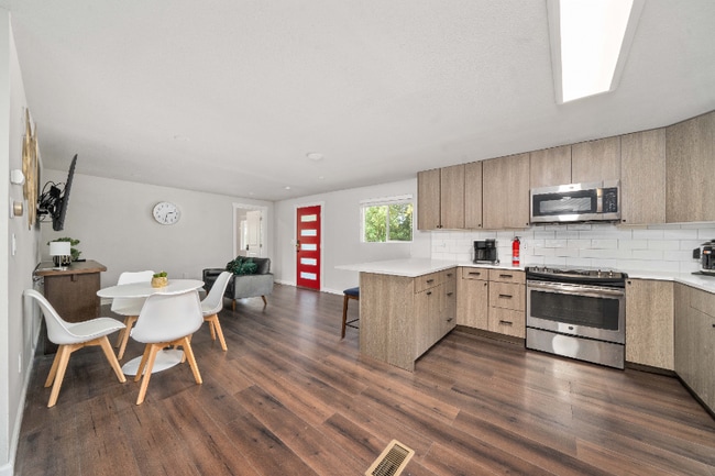 Building Photo - 20621 92nd Ave S Rental