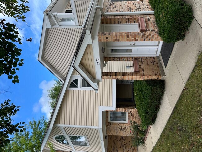 Building Photo - 1272 Ranchview Ct Rental
