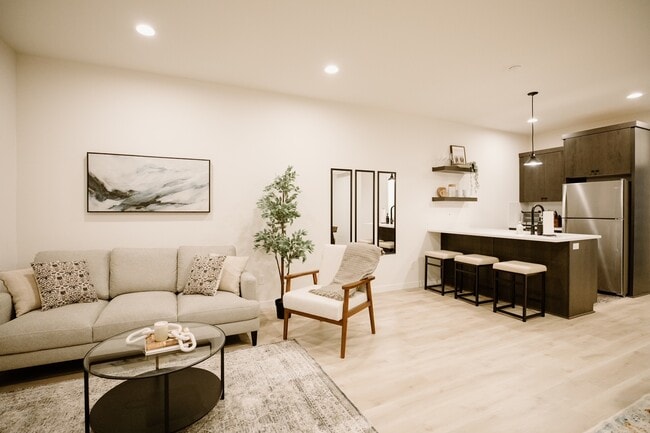 Photo - 3923 SE 54th Ave Unit 1B