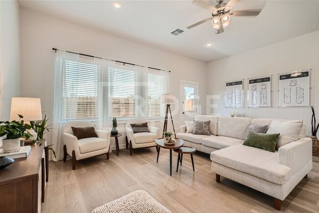 Photo - 33114 Willow Hts Ln