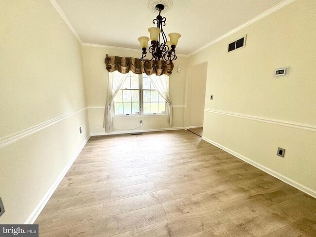 Photo - 501 Falcon Dr