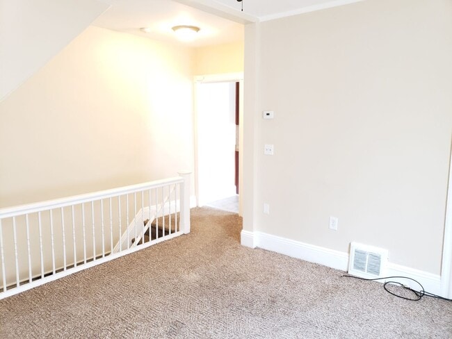 Photo - Butler 2336-2338 Unit 2338-2 Butler St