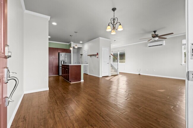 Photo - 1101 Kukulu St