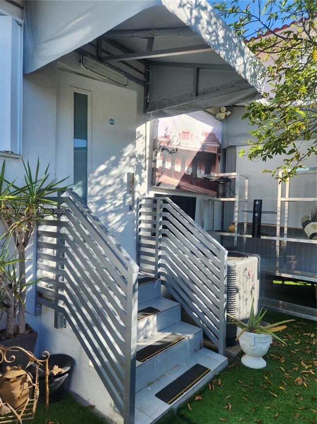 Photo - 1645 SW 83rd Ct. Unit 2