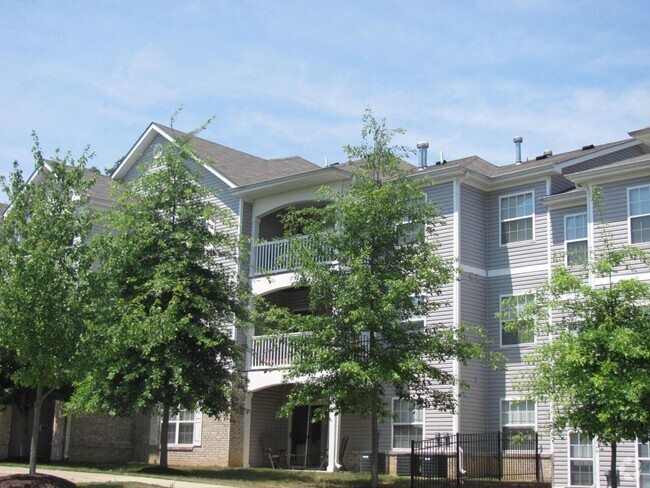 Building Photo - Woodwind Villa Rental