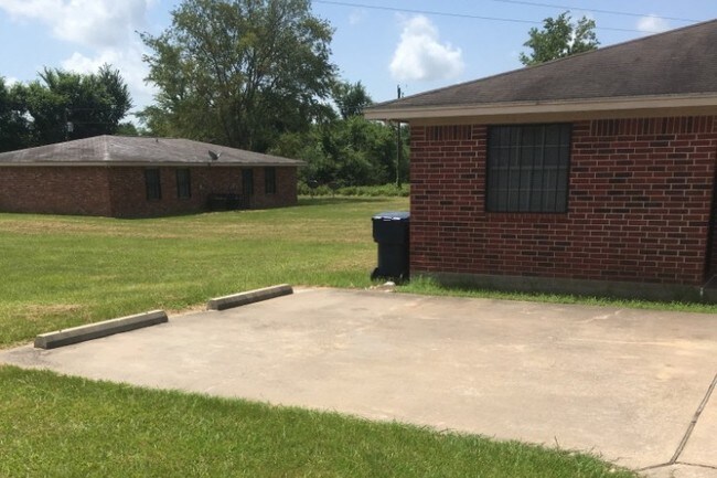 Photo - 521 Begonia St Unit A-D