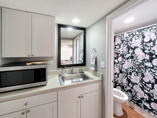 Flex Studio Apartments