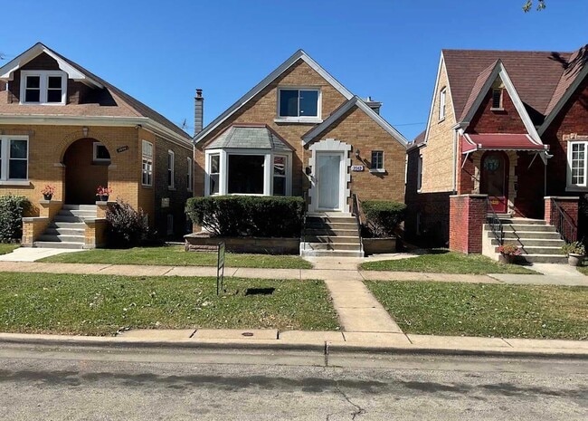 Photo - 3545 Wesley Ave