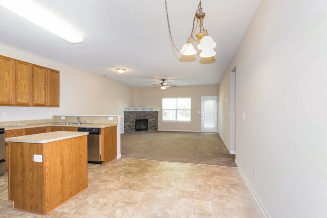 Photo - 10926 Slalom Hill Rd