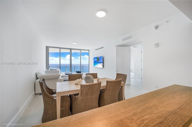 Photo - 15701 Collins Ave Unit 4503