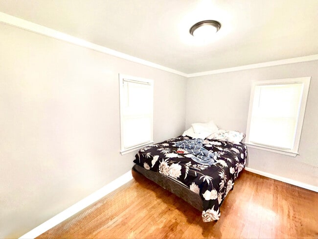 Photo - 21155 Dexter Blvd