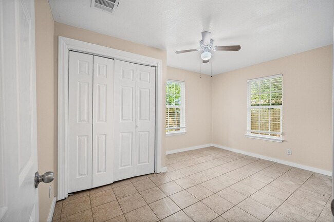 Photo - 623 S 1st St Unidad A