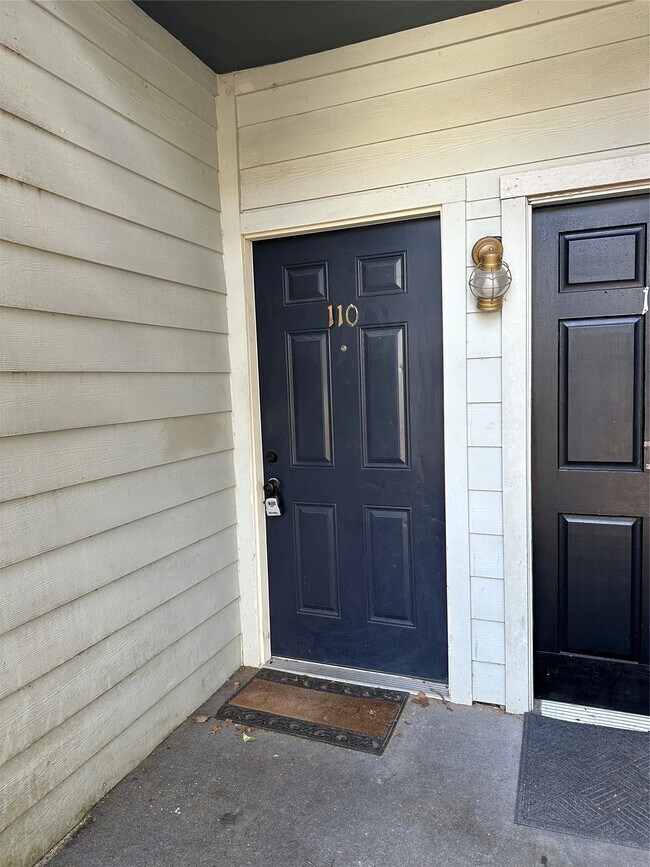 Photo - 9009 Richmond Ave. Unidad 110