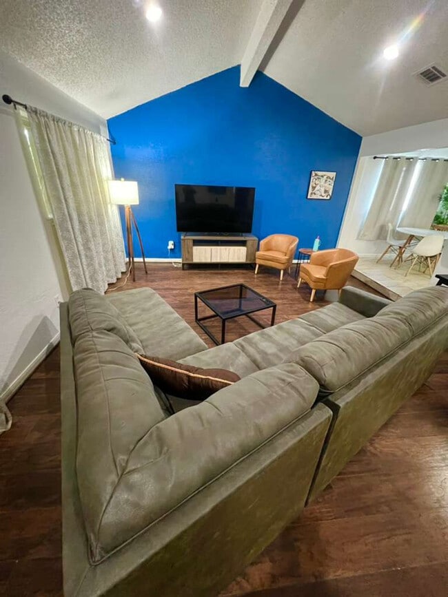 10777 Spring Cypress Rd Unidad SI ID1620957P