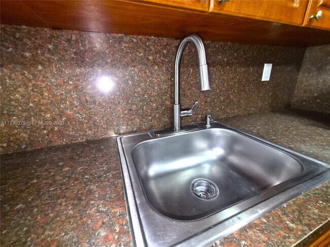 Photo - 8811 SW 132nd Pl Unit 203CW