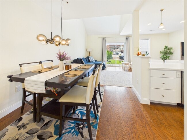 Photo - 70 Endicott St