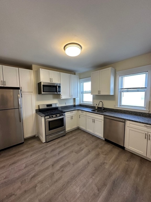 Building Photo - 35 George St Unit 3